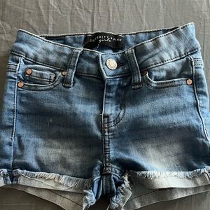 Celebrity pink size 7 girls shorts